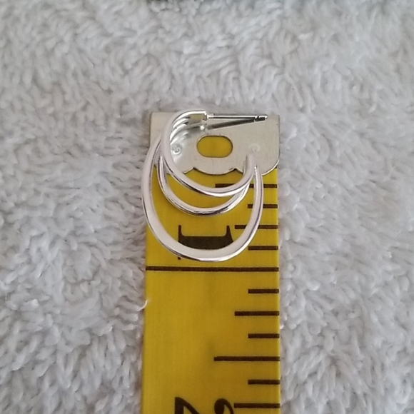 New Lucky Brand Link Hoop Earrings. - Picture 6 of 6